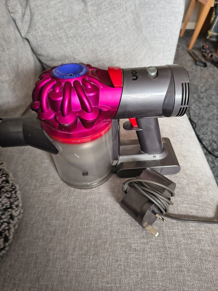 Dyson V7 Trigger Handheld Cordless Vacuum Pink – Spares/Repair, Charger - Image 2 of 3