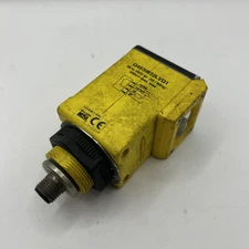 Banner Engineering Q45BW22LVQ1 90/250V Ac 50/60Hz 300mA Max Load