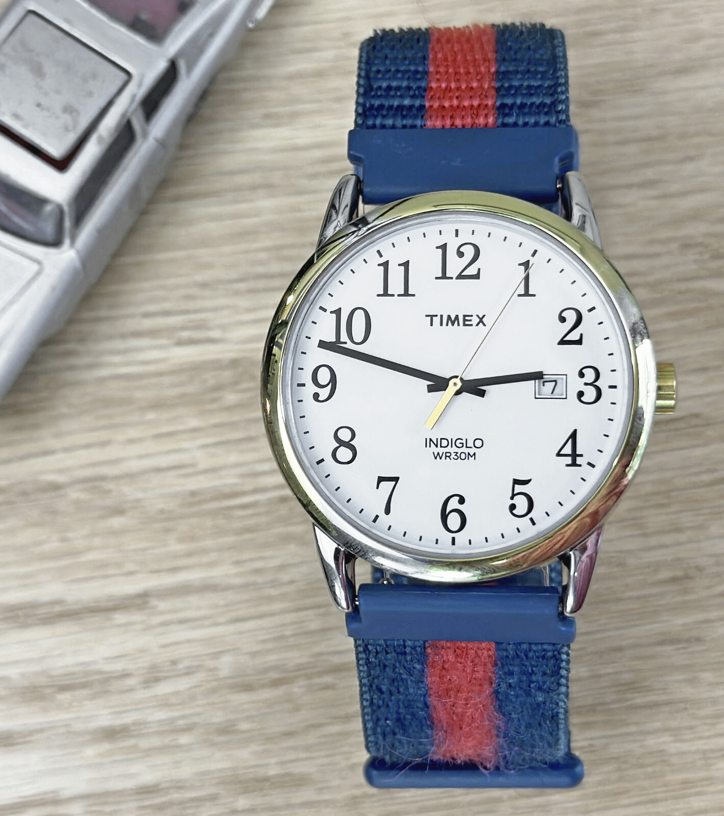 Timex Easy Reader INDIGLO TW2P8140 Date Fabric Elastic Nylon Strap