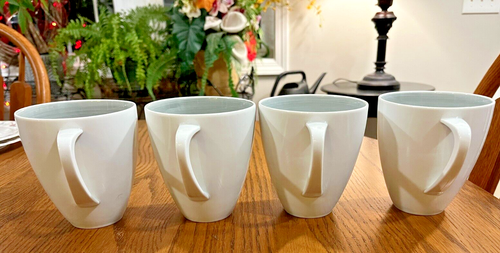 MIKASA SAVONA Grey PORCELAIN MUGS PORTUGAL - SET OF 4 EUC - Picture 2 of 12