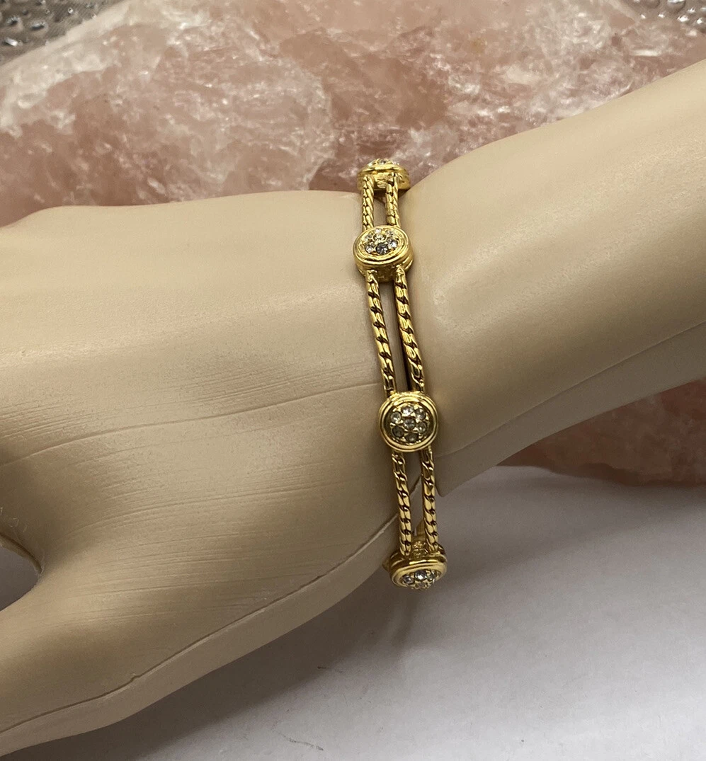 Swarovski golden hotsell retriever bracelet