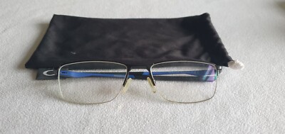 Oakley Socket 5,5 Brillengestell in Satin Schwarz. Mit Tasche. OX 3218-0454.