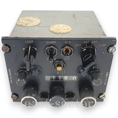 Vintage Aircraft Control Direction Finder MARCONI WR639 Console