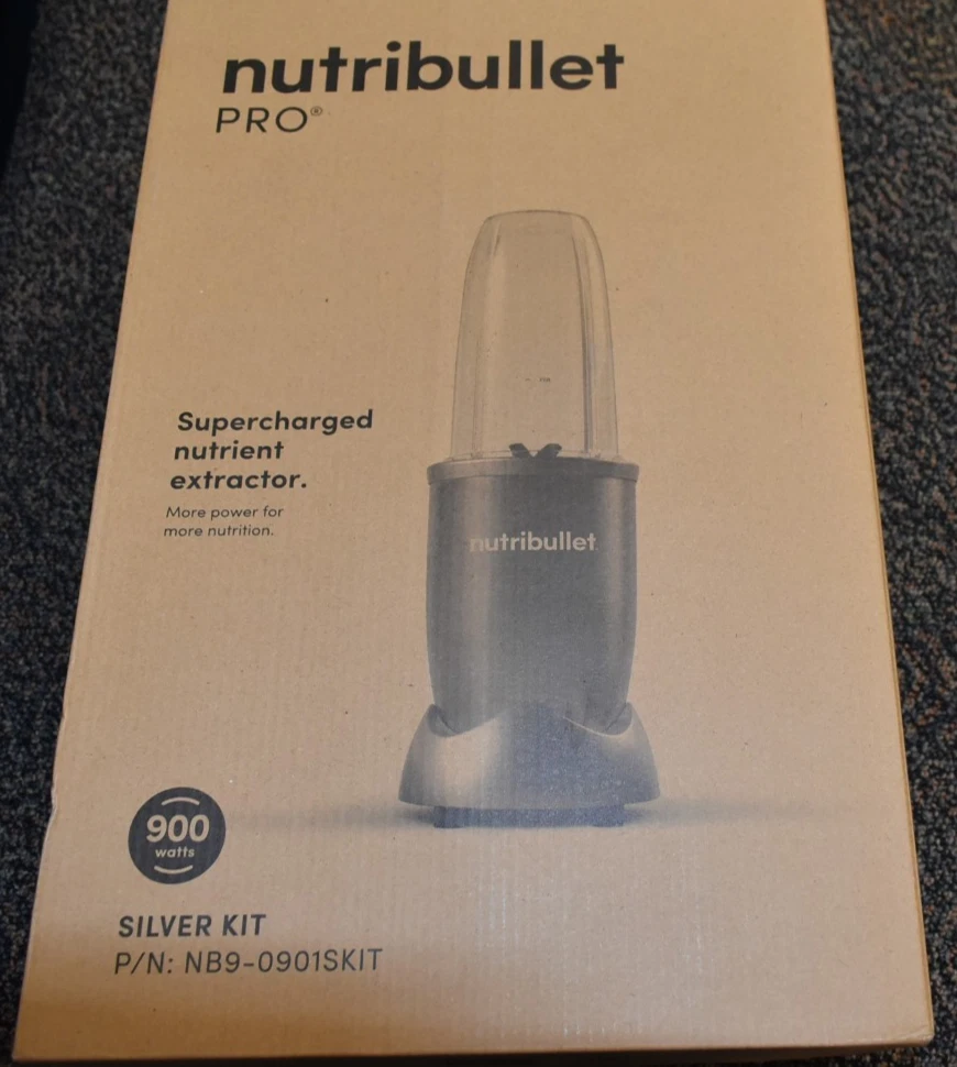 NutriBullet Pro 900 Watts Extractor Blender Set silver kit - in box