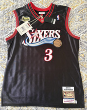 Mitchell & Ness AUTHENTIC Allen Iverson 3 76ers 2001 NBA Finals Patch Jersey 44