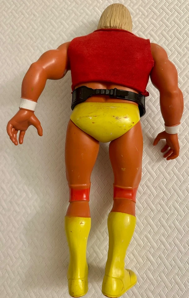 Figura de lucha deportiva Hulk Hogan vintage 1985 con cinturón WWF WWE Titan LJN 16 pulgadas Foto 3 de 4