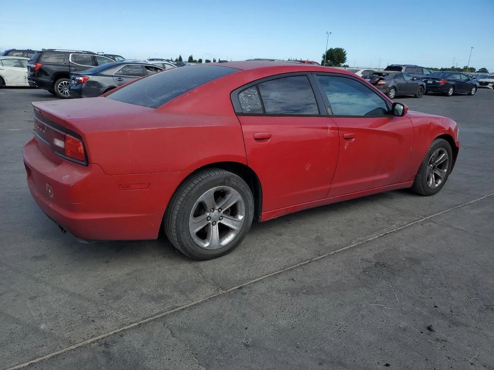 Tanque de combustible usado se adapta a: Dodge Charger 2011 3,6 grado A Foto 3 de 4