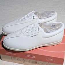 NEW Easy Spirit AP1 Leather Walking Shoes Women's 9.5 WW Extra Wide White NIB 