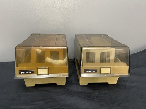 2 Vintage DiskBank 5.25” Floppy Disc Box Case Holders w/ Dividers & Discs - Afbeelding 4 van 11