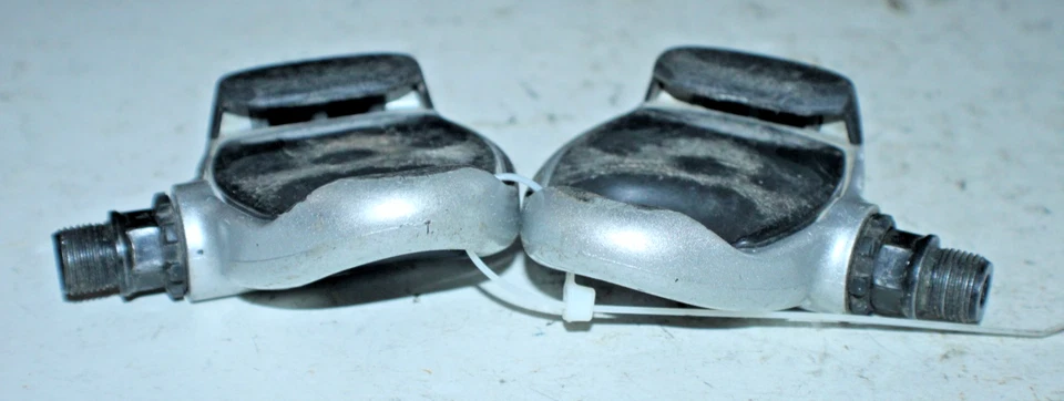 Pedales de bicicleta Look Arc F sin clip gris Bikepacking carreras carretera envío rápido EE. UU. Foto 4 de 4