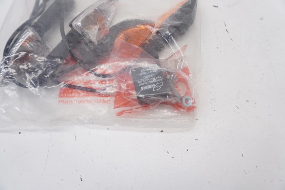 Luces laterales delanteras traseras izquierda derecha OEM M59 señales de giro beta Foto 2 de 4