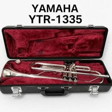 YAMAHA YTR-1335S B Key Trumpet with Hard Case and Yamaha 11C4 Mouthpiece