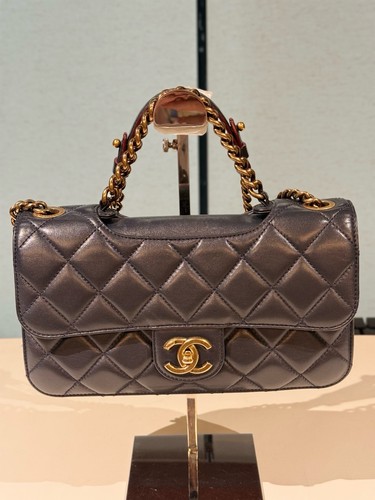 Chanel Classic Flap Small Black Leather Gold HW Shoulder Bag Authentic Preowned