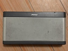 BOSE SoundLink Bluetooth  Speaker III Portable Speaker 17V 1A Model: 414255 USED