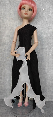 Rock schwarz und weiße Spitze Tonner Puppe Ellowyne Wilde outfit only
