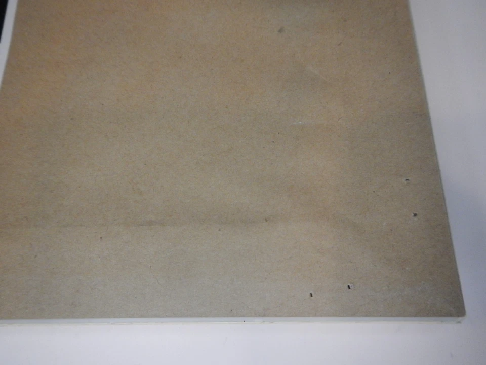 Decoración de pared vintage inspirada en Mandy Lynne Cottage Core 2011 "Red Nostalgia" Foto 2 de 4