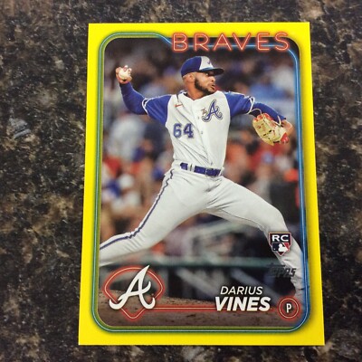 2024 Topps #493 Darius Vines RC Atlanta Braves Yellow Parallel