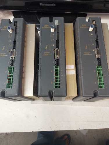 API CONTROLS PS-33061-RDN-C100 CONTROLLER 3PC AVAILABLE MAKE OFFER FREE RETURNS 