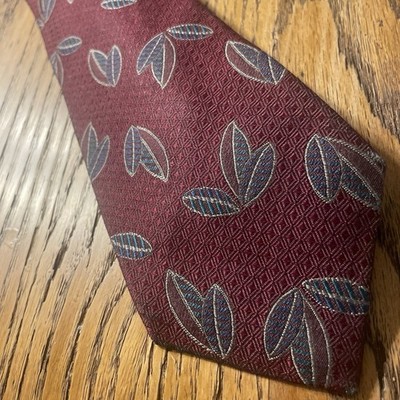 Vintage EUC Mark Shale Geometric Leaves Silk Tie Hand Made In England UK