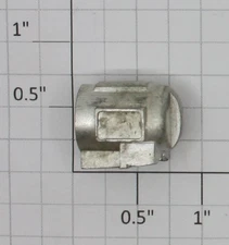 American Flyer 3100-10 Unpainted Prewar Die-Cast Prewar Headlight Socket (1)