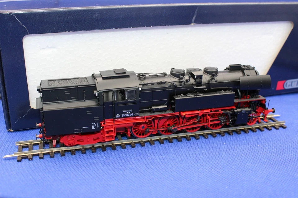 Gützold 38301 Spur H0 Dampflok BR 65 1024-2 mit LED-Lichtwechsel/OVP/lesen - Bild 2 von 3