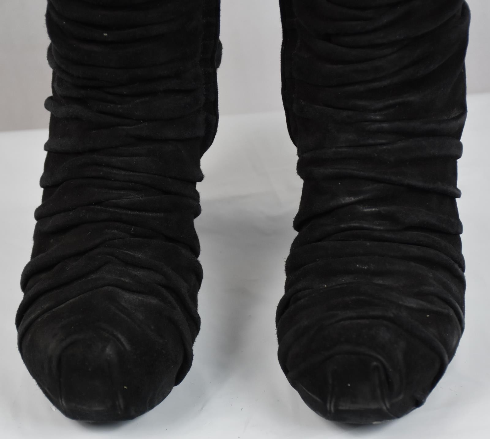 Scarpe con tacco Yves Saint Laurent stivaletti al ginocchio scamosciati da donna taglia 36 5 5 US