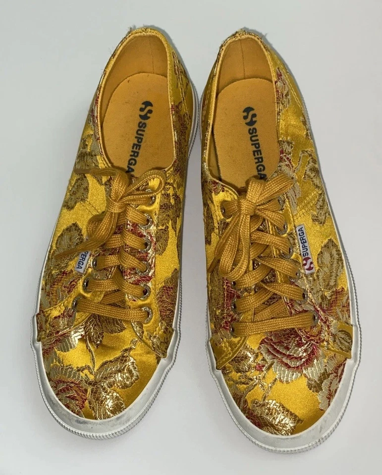 Zapatillas Superga Korelaw Oro Amarillo Satinado Bordado Jacquard Talla 9 Usadas Una Vez Foto 3 de 4