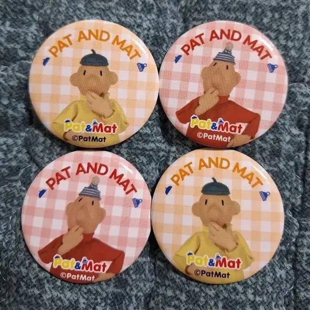 The Hyundai Pop-up Pat and Mat Pin Badge Set