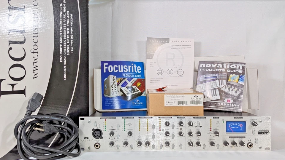 Compresor de ecualizador Focusrite Platinum Voice Master Pro con tarjeta publicitaria Platinum ADC R2 Foto 4 de 4