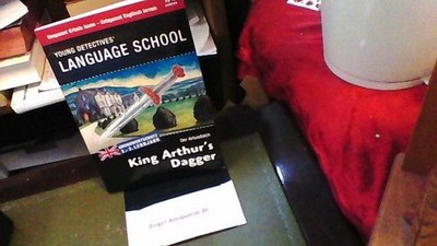 King Arthur's Dagger - Der Artusdolch (Young Detectives' Language School, 2.-3.