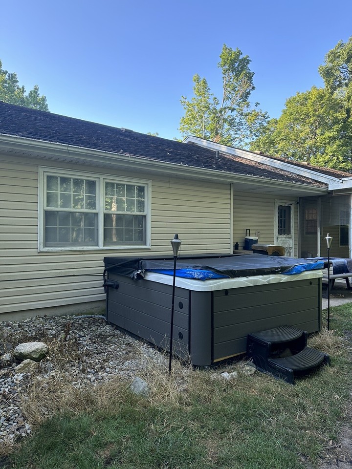 Master Spa Twilight Series TS 8.2 Hot Tub Jacuzzi 6