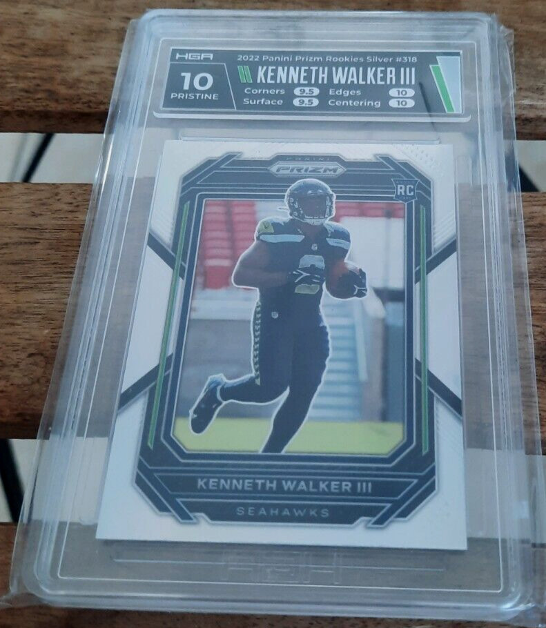 Kenneth Walker III 2022 Prizm RC #318 Silver Prizm HGA 10 Pristine