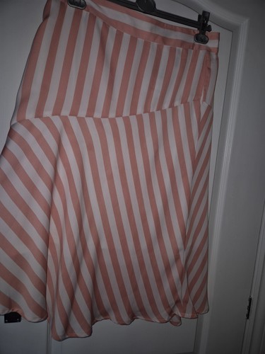 NEW Vila Lovely Print Stripe Satin Feel Skirt Size 14 (42) Elastic Waist