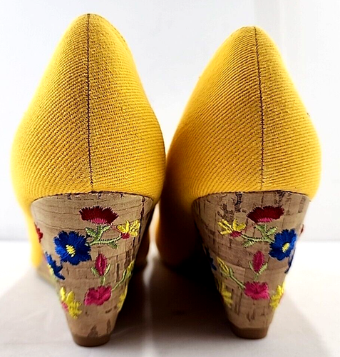 Classique Womens Cork Wedge heel slip on Shoe Size 10 M Yellow Embroidered NEW - Picture 6 of 7