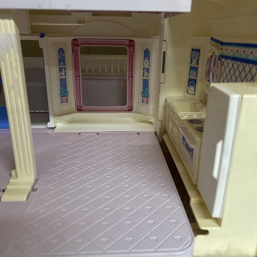 Vtg 1993 Fisher Price #4600, Loving Family Dream Folding Doll House 6364 + Extra - Picture 10 of 21