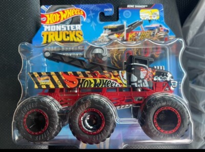 Hot Wheels Monster Trucks Big Rigs  6 Wheels. Bone Shaker New