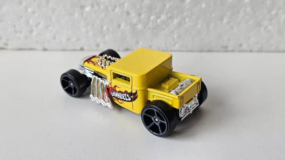 HOT WHEELS BONE SHAKER YELLOW | eBay