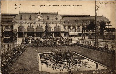 CPA AK LYON - Les Jardins la Gare des Brotteaux (426594)