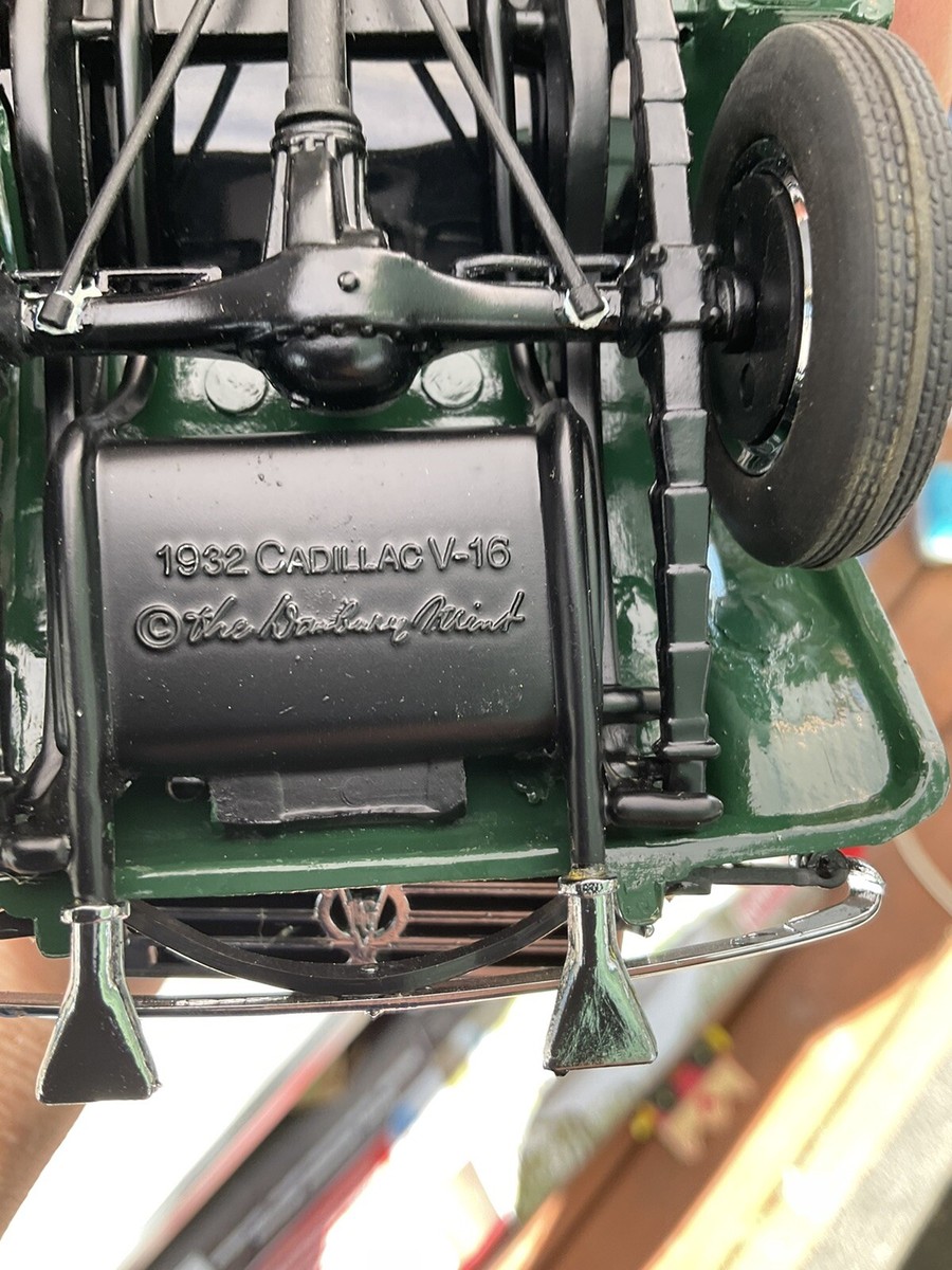 ダンバリー・ミント1932年型キャデラックV-16 スポーツフェートン ミニカー DANBURY MINT 1932 CADILLAC V-16 SPORT PHAETON 1/24 | eBay