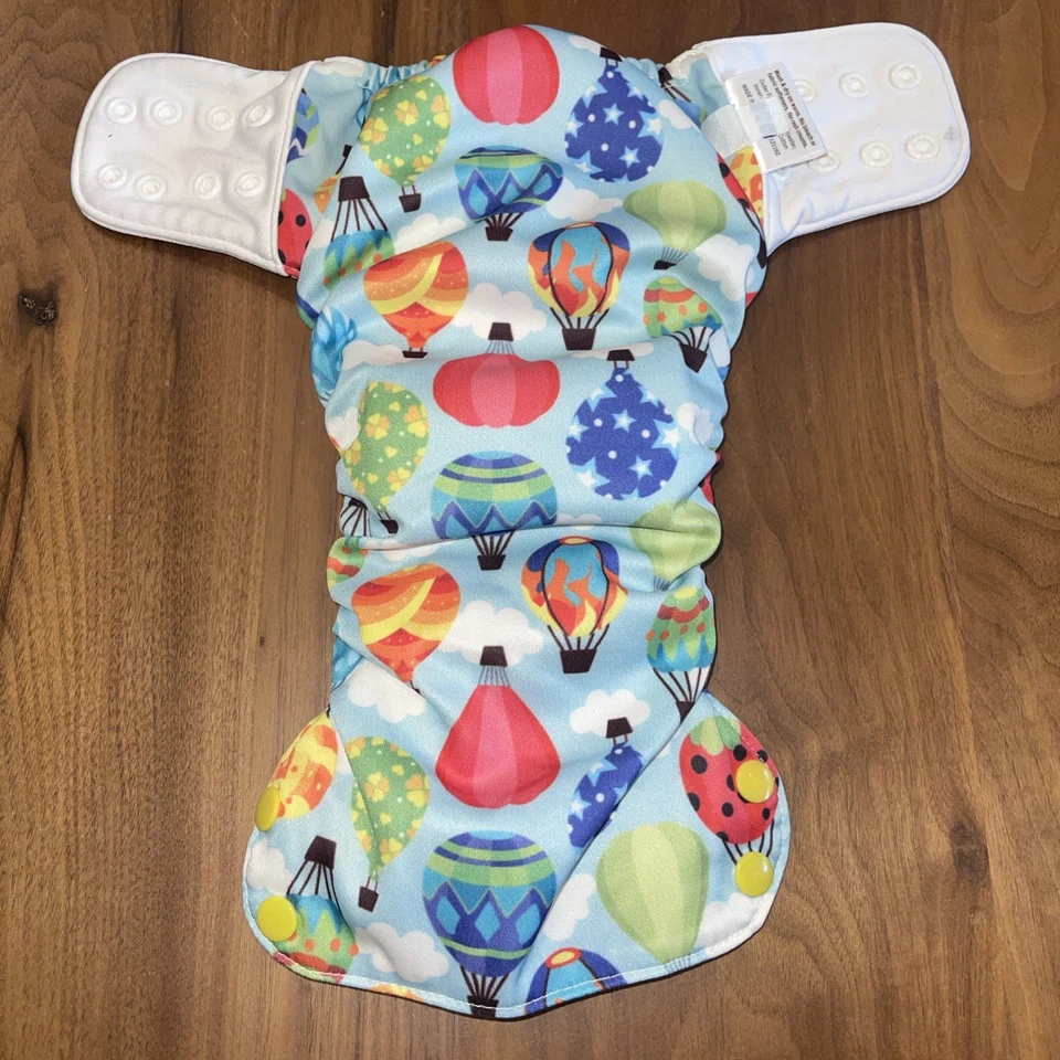 RARO Pañal de Tela Orgánico Todo en Uno Blueberry Simplex Globos de Aire Caliente Talla M ✨ Foto 2 de 4