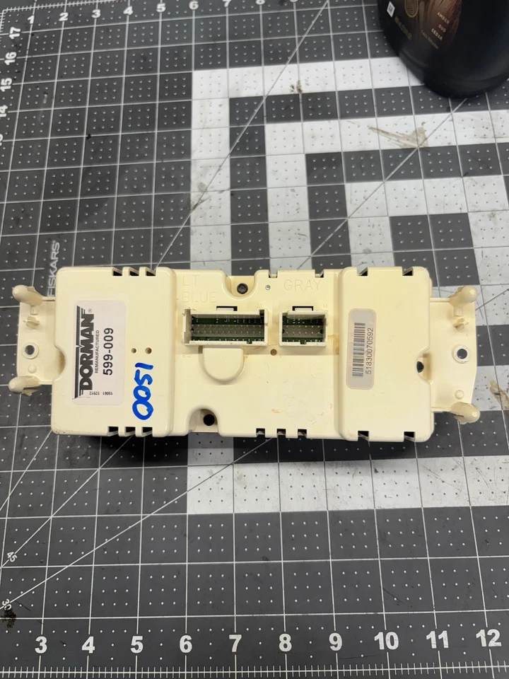 Módulo de control digital de climatización Chevy/GMC 2003-2007 (fabricado en Dorman) Foto 2 de 2