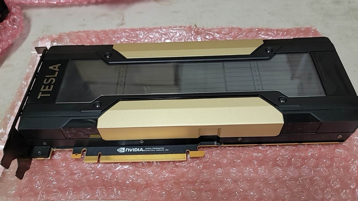 NVIDIA Tesla V100 PCIe 16GB HBM2 Video Graphics Card GPU 699-2G500