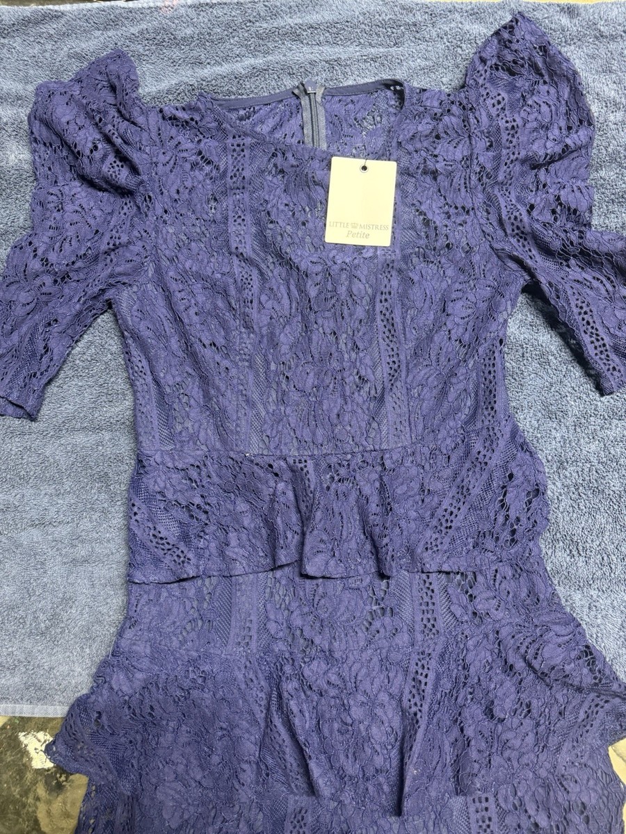 Mini bales of budget-grade vintage clothing View 5