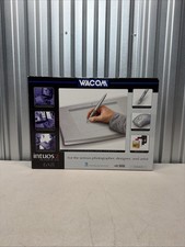 NEW Wacom Intuos 2 Platinum XD-0608-U 6x8 Graphics Drawing Tablet