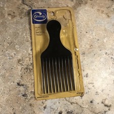 VINTAGE GOODY PUFF LIFT HAIR PICKS OPEN PACKAGE WITH 2 COMBS 1980'S
