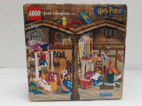 NISB LEGO 4723 Harry Potter "Diagon Alley Shops" RETIRED