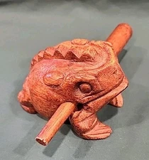 Vtg.Wooden Frog Guiro Rasp Percussion Musical Instrument Carved  Nicely Detailed