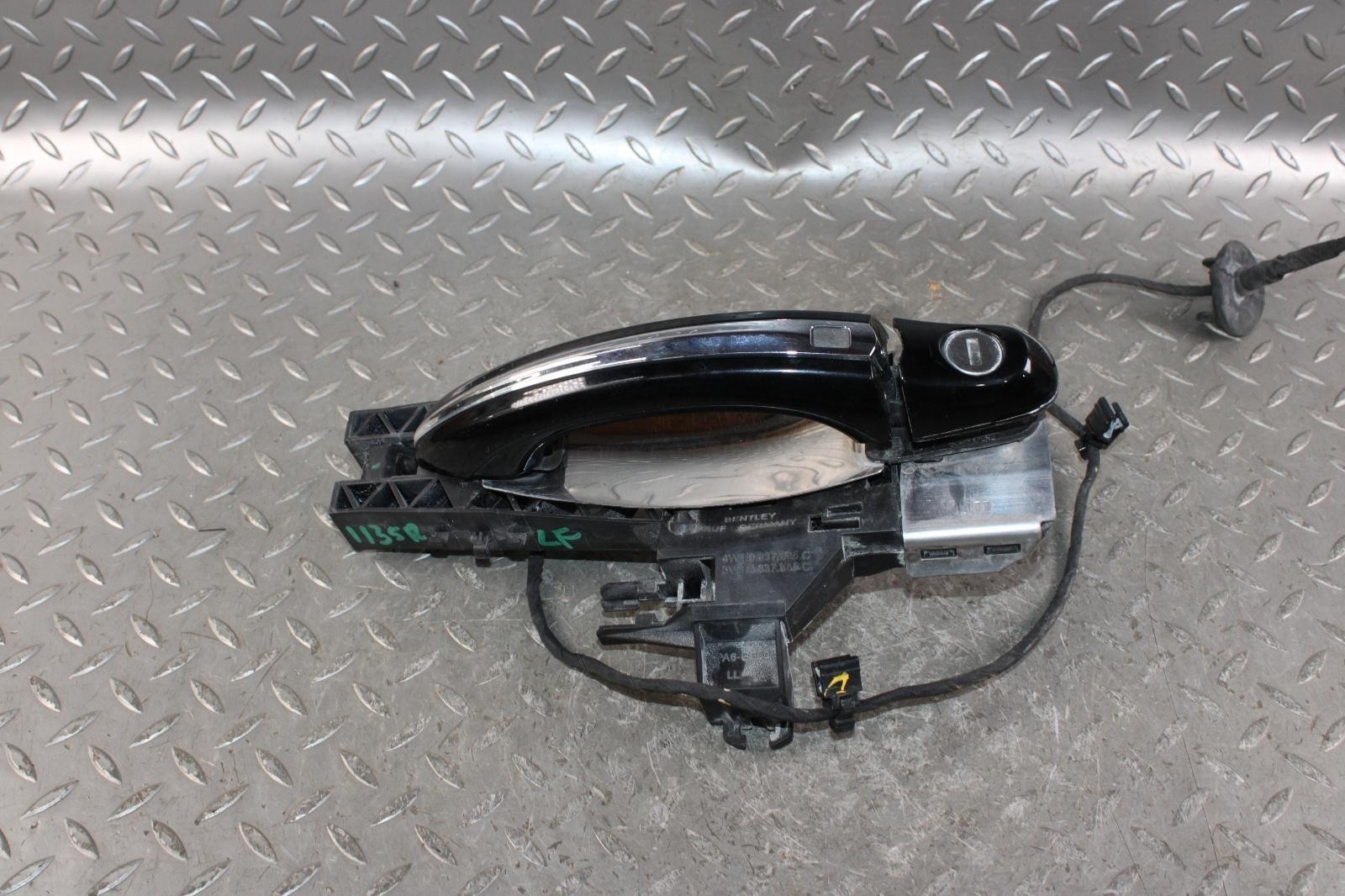 Bentley Flying Spur 2013-2018 Front Left Exterior door handle Chrome