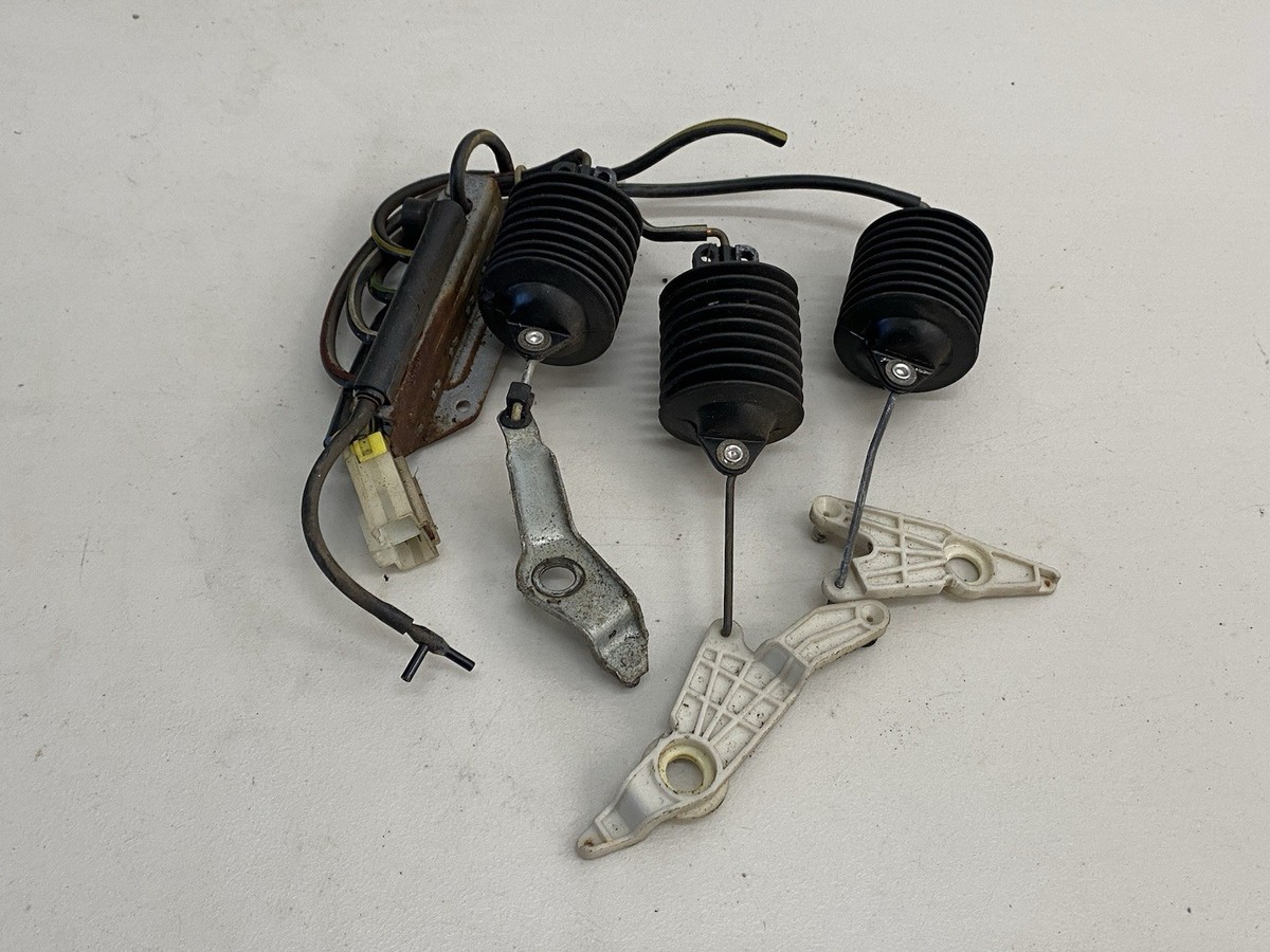 yunchan31 16359 YASKAWA ROBOT TEACH PENDANT UZZZ0051A1 (PARTS) JZMQZ-TB40