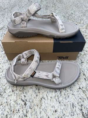 NEW Teva Women's Hurricane XLT2 Sport Hiking Sandals US 10 Archive Wings Tan